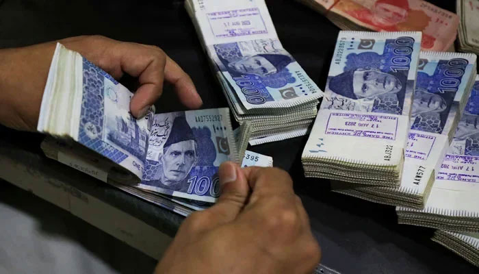 Understanding the Current Dollar to Rupee Exchange Rate