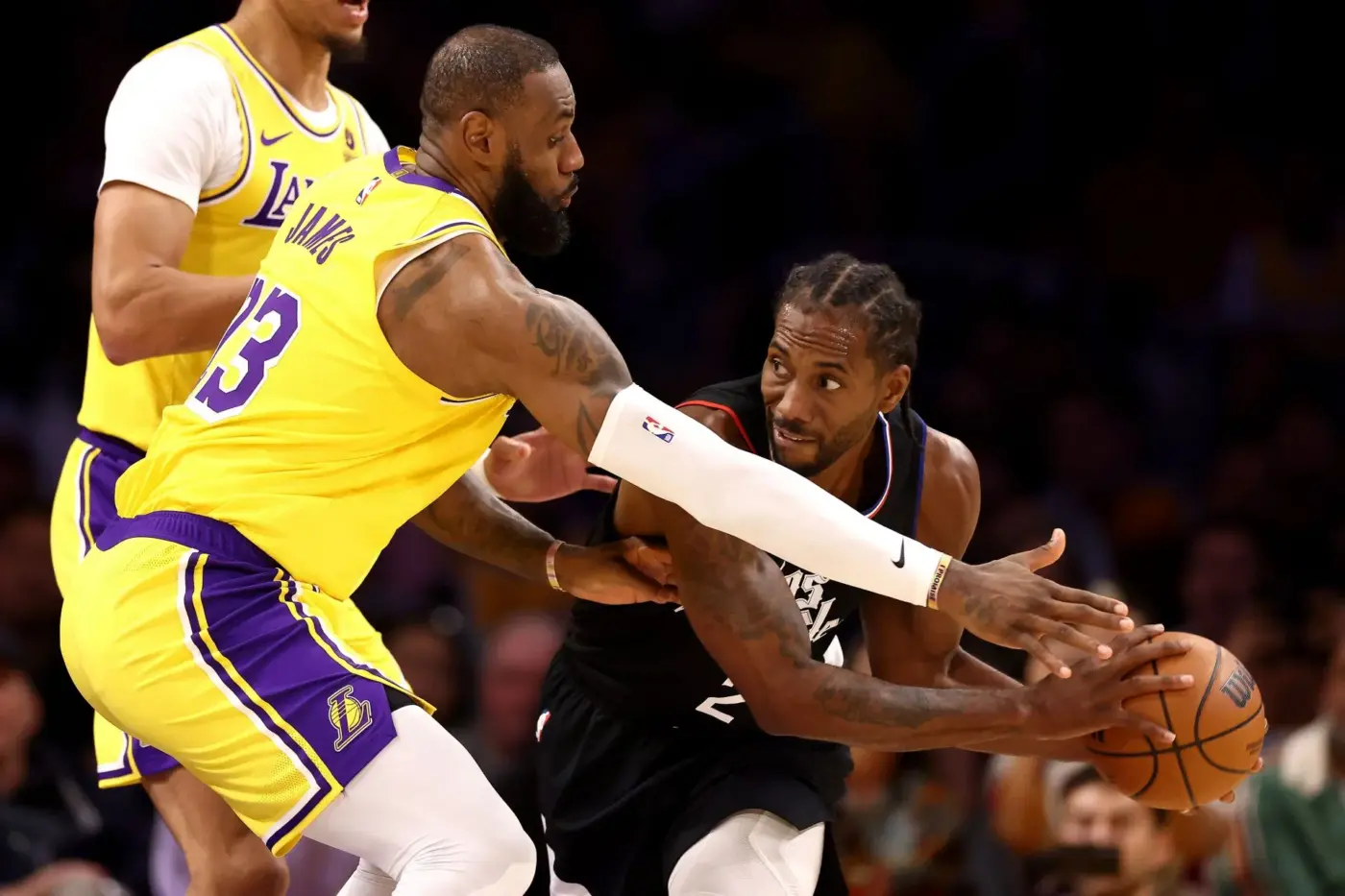 The Intense Rivalry: Clippers vs Lakers Overview for 2023