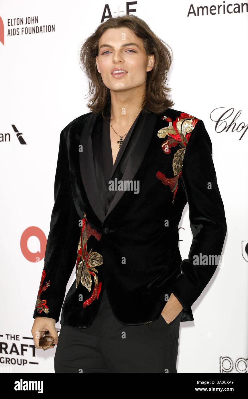 The Rise of Damian Hurley: A New Generation in Fashion