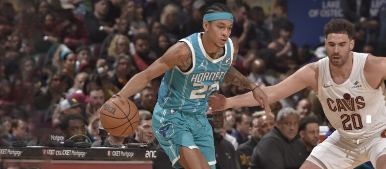 Hornets vs Cavaliers: A Clash of NBA Rivals