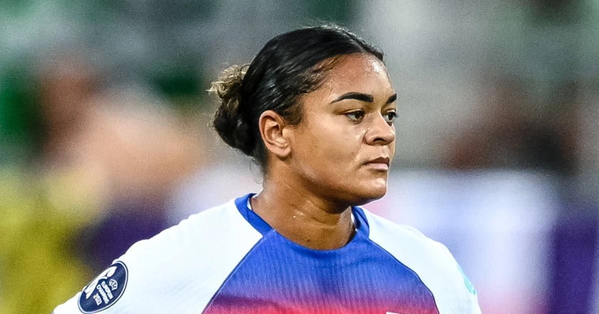 The Journey of Jess Carter: A Rising Star in Women’s Football