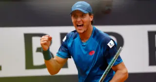 The Rise of Luciano Darderi in Professional Tennis
