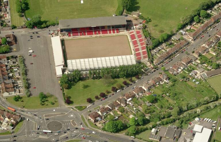 Notts County vs Swindon Town: A Clash of Ambitions