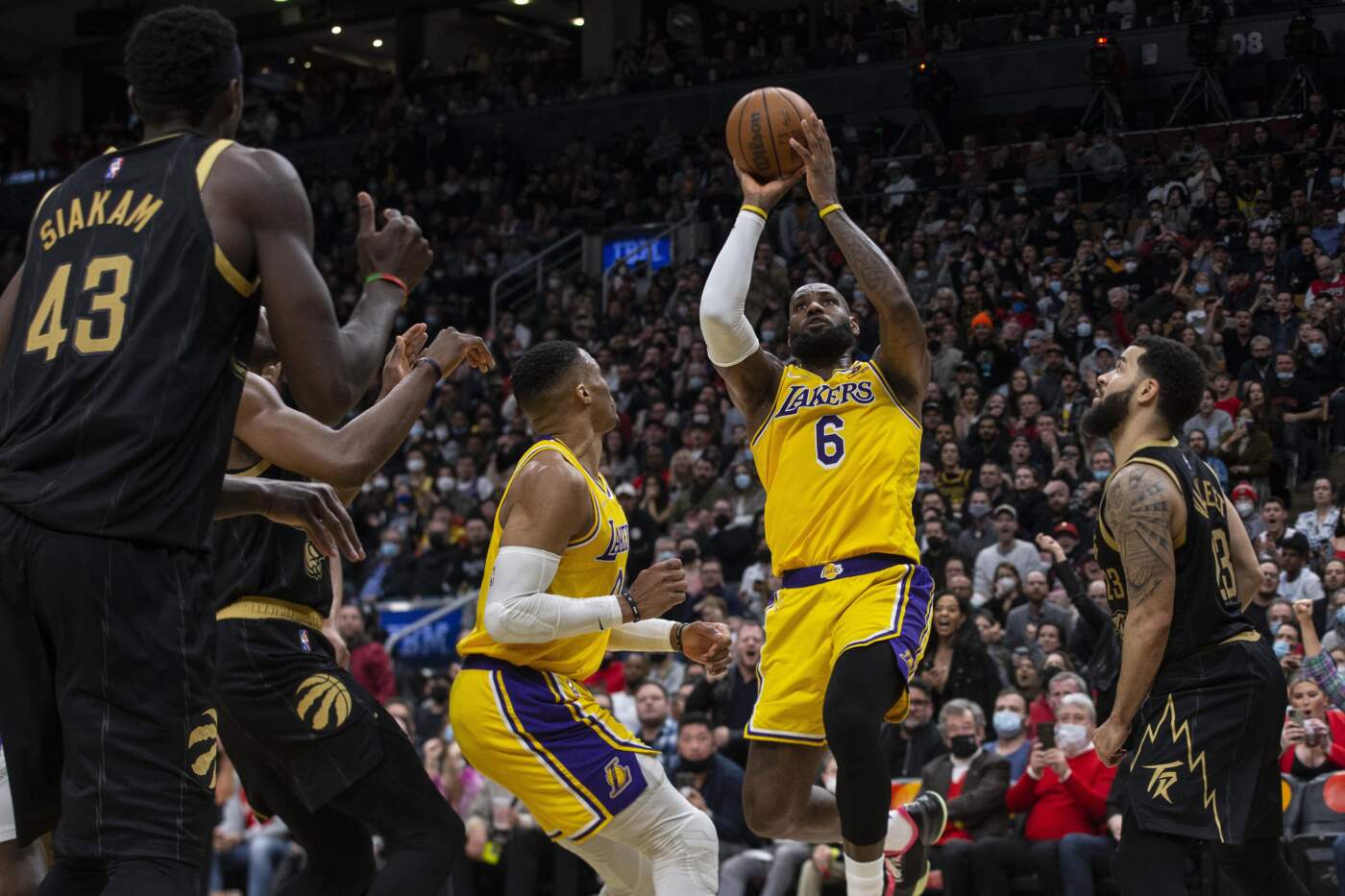 Raptors vs Lakers: A Closer Look at the NBA Rivalry