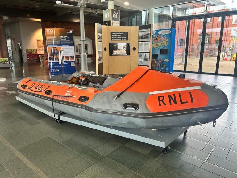 RNLI Issues Safety Warning Due to Hazardous Waves