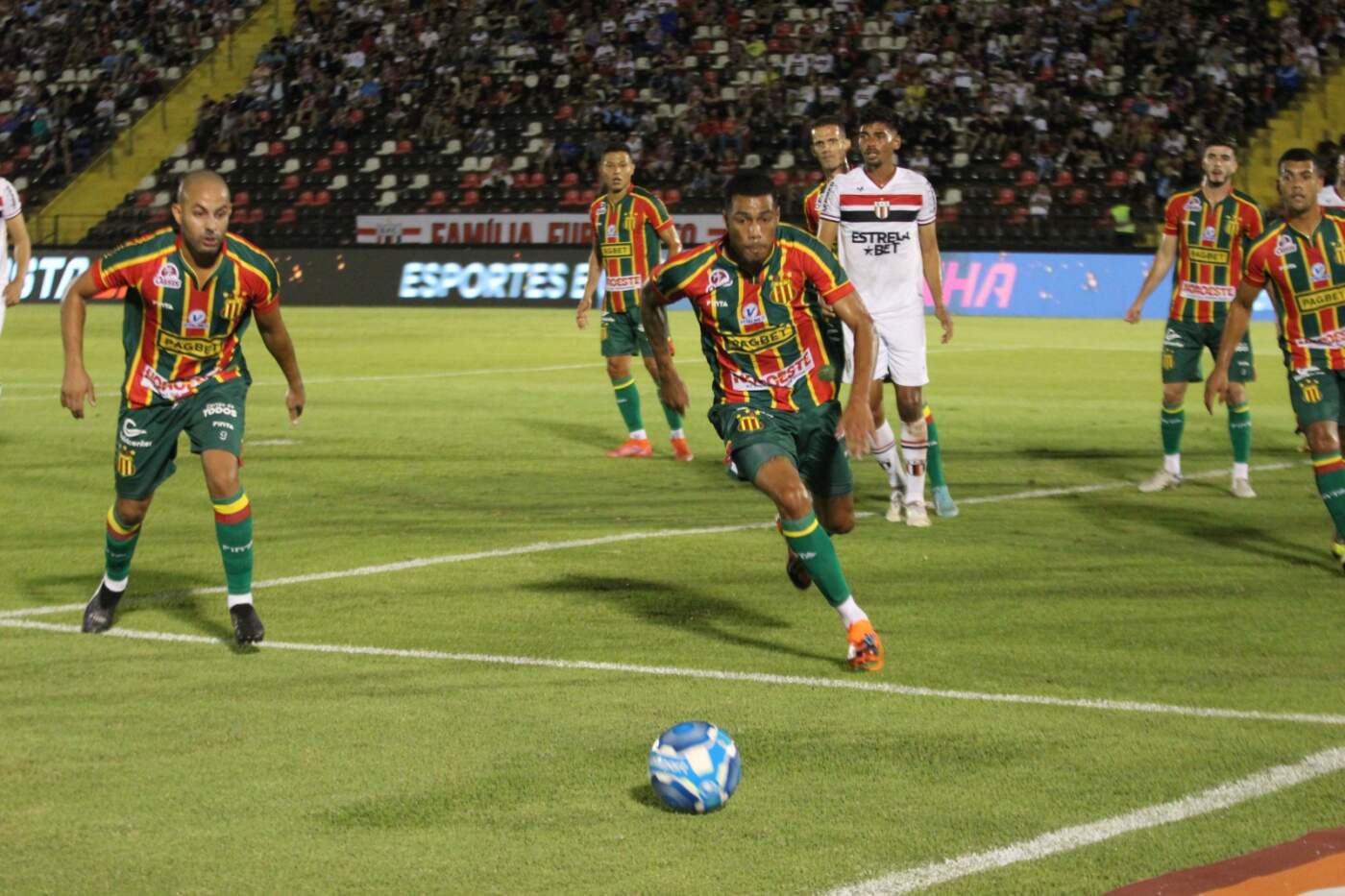The Rivalry of Sampaio Corrêa Futebol e Esporte and Botafogo