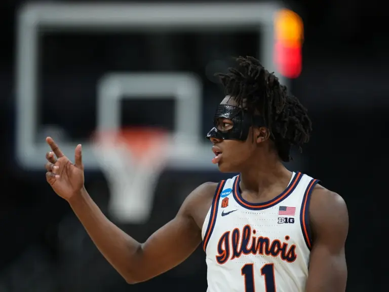 Ayo Dosunmu: The Rise of a Basketball Sensation