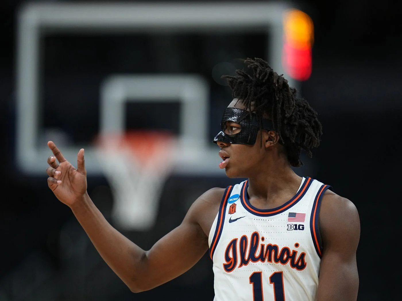 Ayo Dosunmu: The Rise of a Basketball Sensation