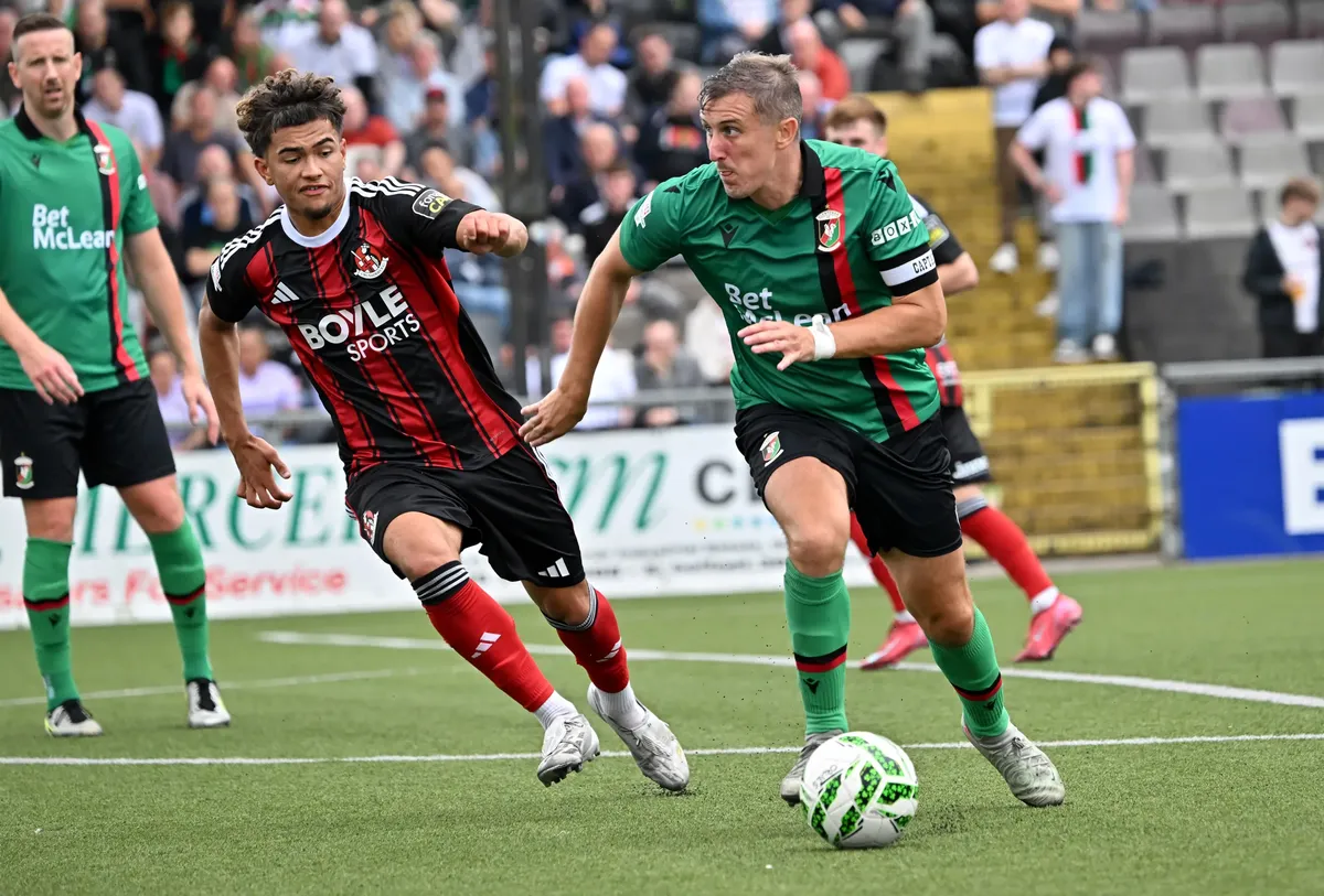 What to Expect in the Upcoming cliftonville vs glentoran f.c. Clash?