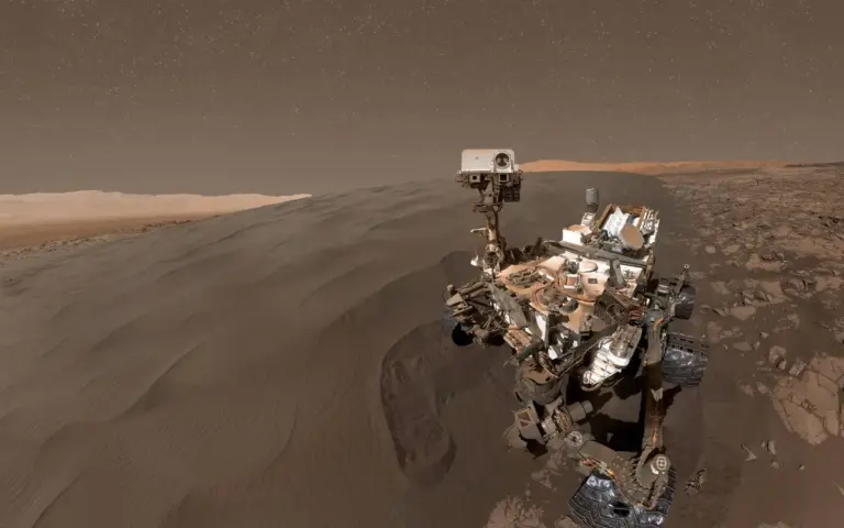 Curiosity Rover Unveils Martian Geological Mysteries: The Spiderwebs of Curiosity