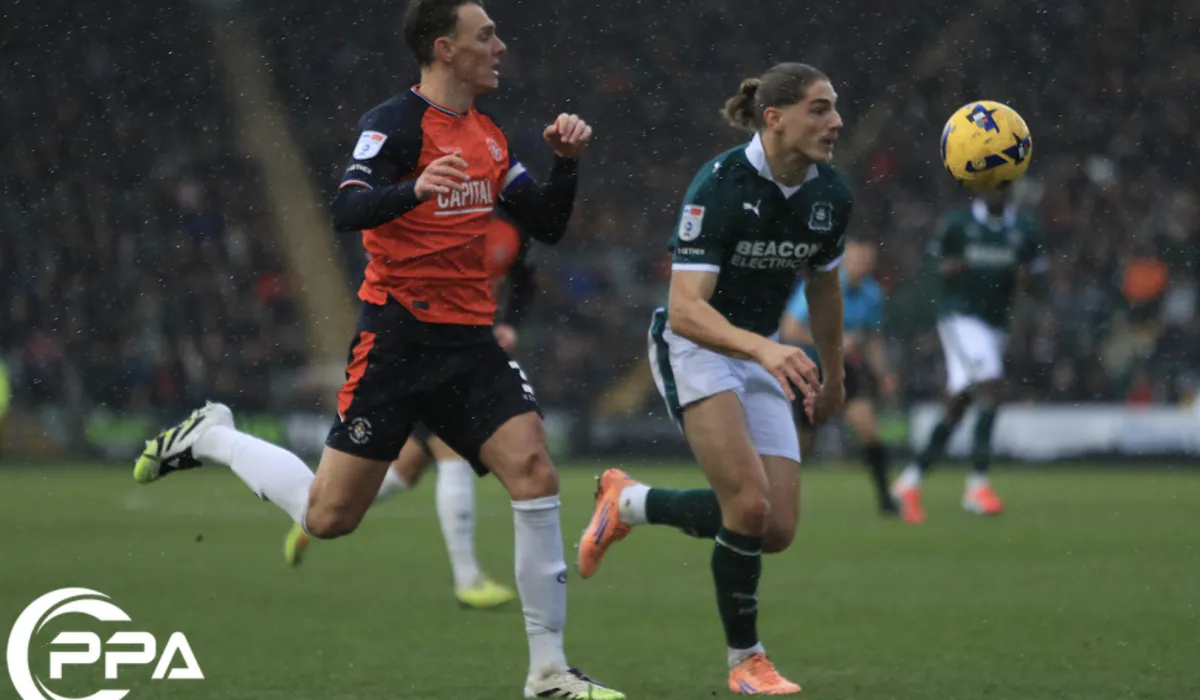 Plymouth Argyle Aims for EFL Trophy Semi-Finals Against Luton Town