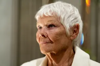 Rosamund Pike Calls Judi Dench the Finest Actress She’s Ever Worked With