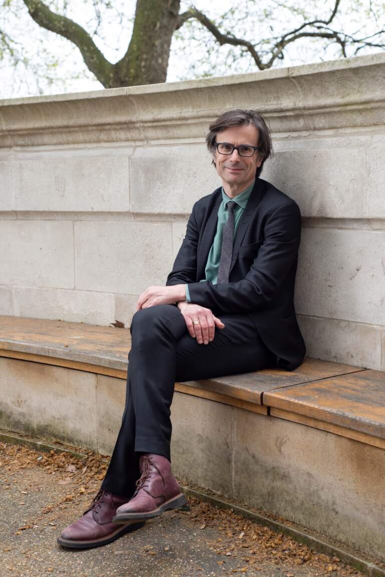 Exploring the Influence of Robert Peston in UK Journalism