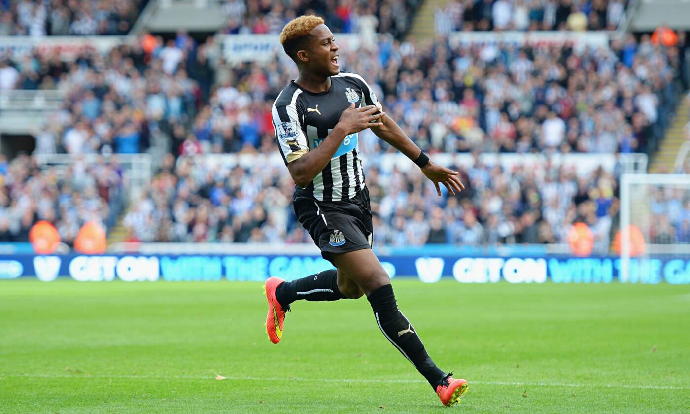 The Career and Impact of Rolando Aarons