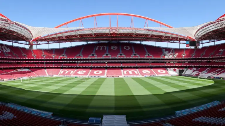 What Are the Expectations for S.L. Benfica in the Champions League Play-Off Against Real Madrid?