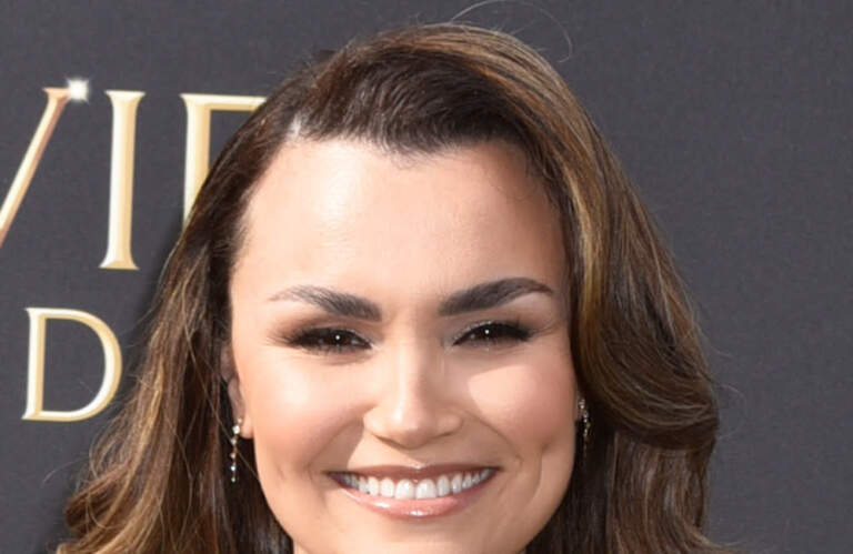 Samantha Barks Steals the Spotlight on The Masked Singer