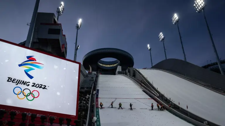 Controversies in Ski Jumping: Recent Disqualifications Explained