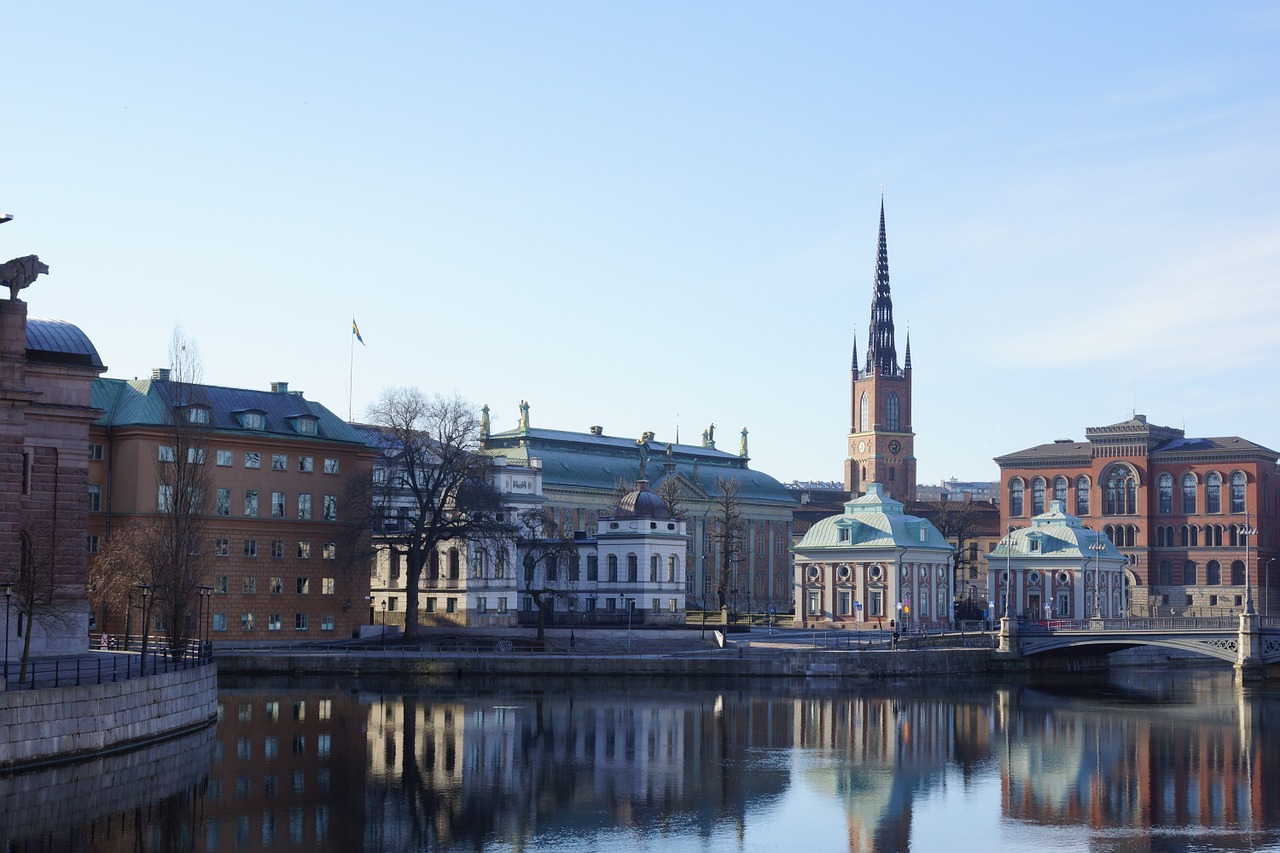 Finding the Best Flights to Stockholm