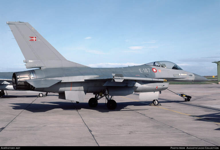 Exploring the Role of the US Air Force E-11A in Modern Warfare