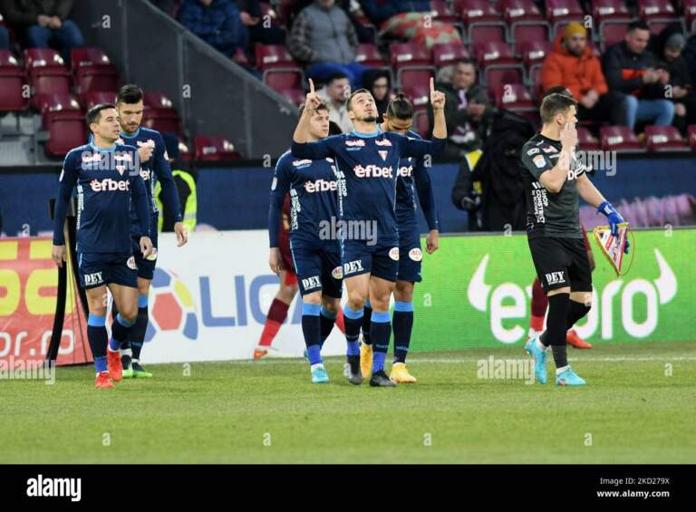UTA Arad vs CFR Cluj: A Critical Clash in Liga 1