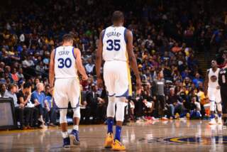 Warriors vs Spurs: A Clutch NBA Showdown
