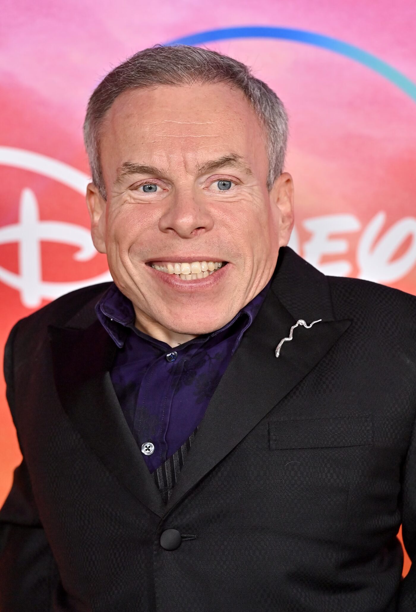 Warwick Davis: A Journey Through Life and Film
