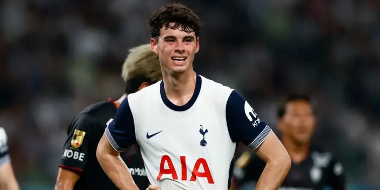 Archie gray shines with assist for Tottenham Hotspur