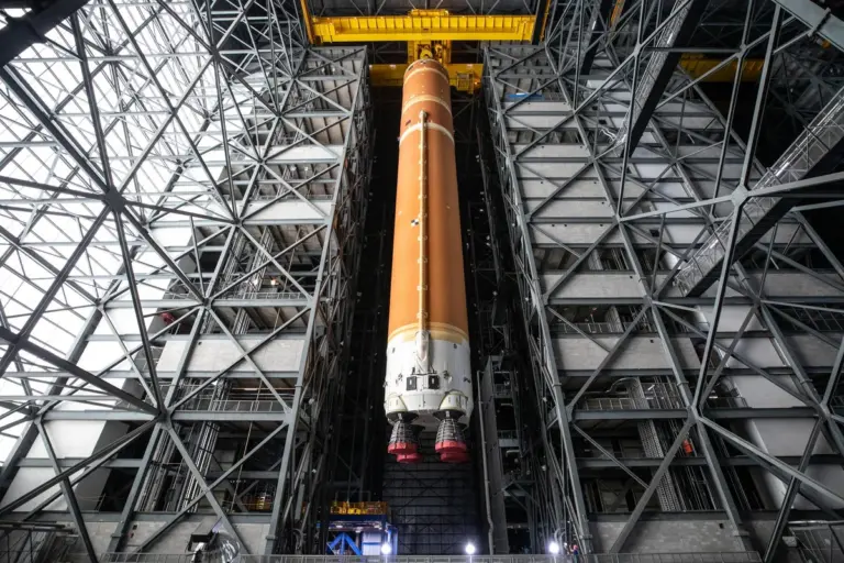 Artemis II Launch Set for January 2026 at Kennedy Space Center