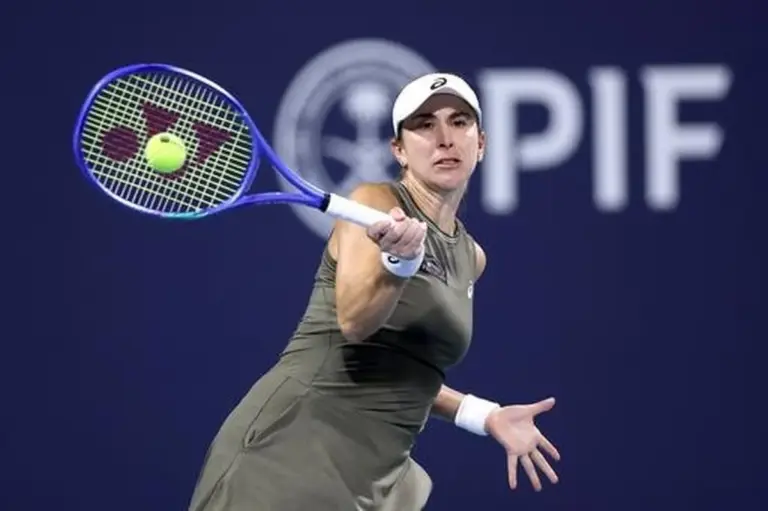 Belinda bencic: Miami Open:  Advances to Quarterfinals