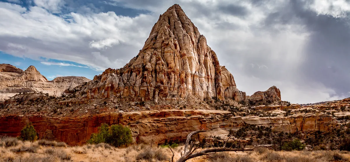 Capitol reef national park: Breaking News: Tragedy Near