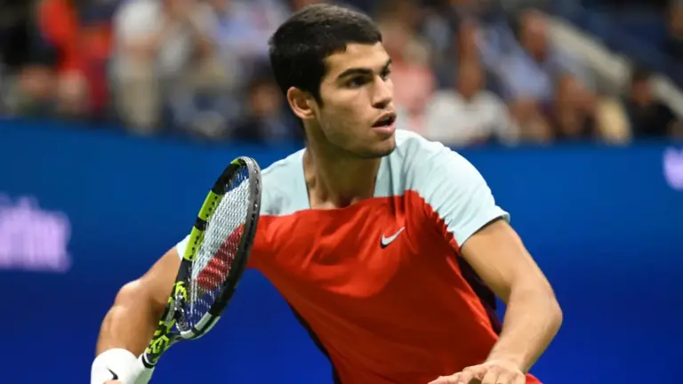 Carlos Alcaraz Continues Unbeaten Streak at BNP Paribas Open