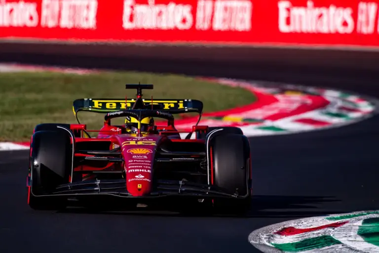 F1 Qualifying Results: George Russell Takes Pole at Australian Grand Prix