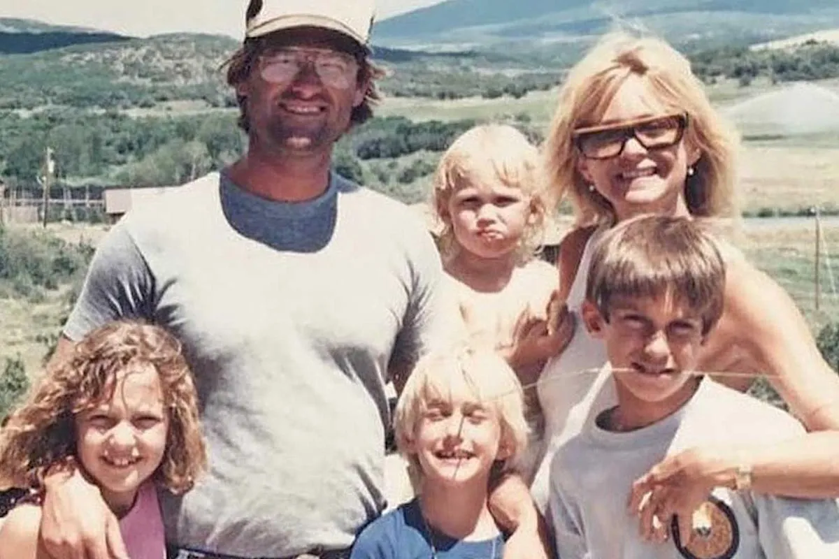 Goldie hawn: A Legacy of Love and Family in Hollywood