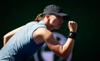 Iga świątek Dominates Muchova to Reach Indian Wells Quarterfinals