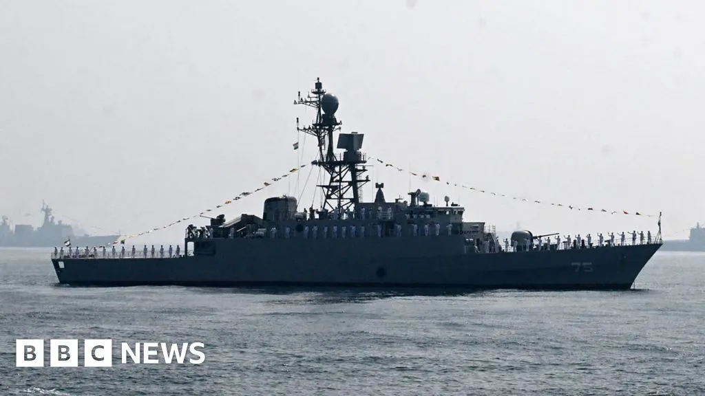 Iris dena: Iranian Warship Sinks Off Sri Lanka Coast
