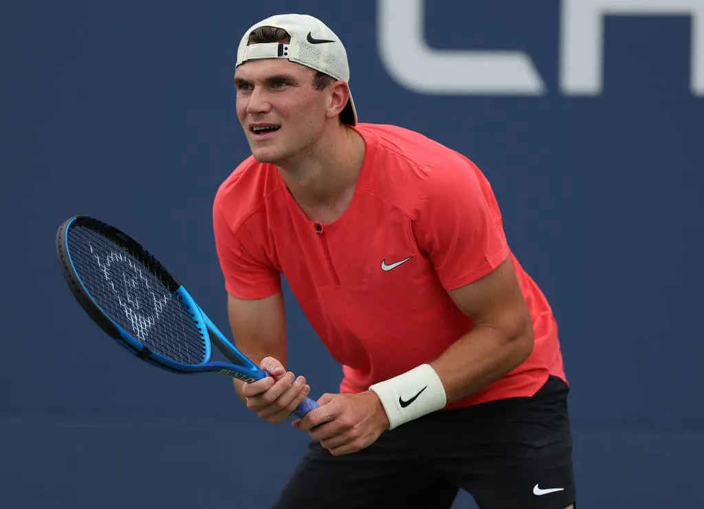 Jack draper advances at Indian Wells Open