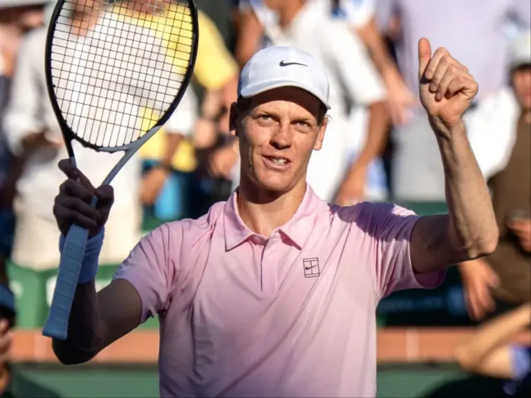 Jannik Sinner Advances at BNP Paribas Open