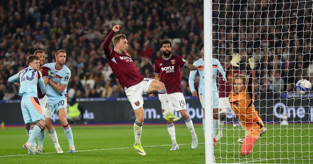 Jarrod bowen scores twice in FA Cup victory over Brentford