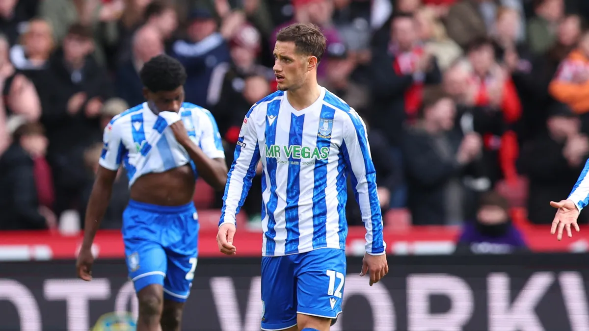 Jerry Yates Scores as Sheffield Wednesday Ends Winless Streak