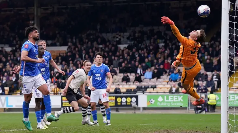 Kevin phillips criticizes Sunderland’s performance after FA Cup loss
