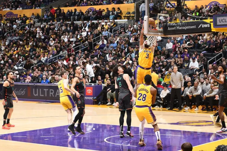 Lakers vs Wizards: A Showdown at Crypto.com Arena