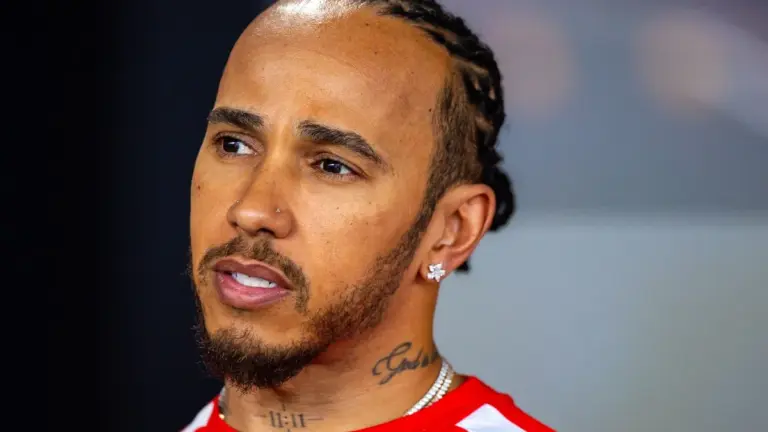 Lewis hamilton faces challenges at Australian Grand Prix