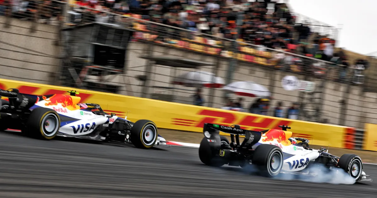 Lindblad Makes History in Formula 1 Debut