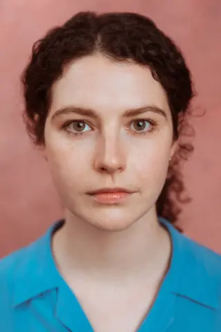 Molly vevers