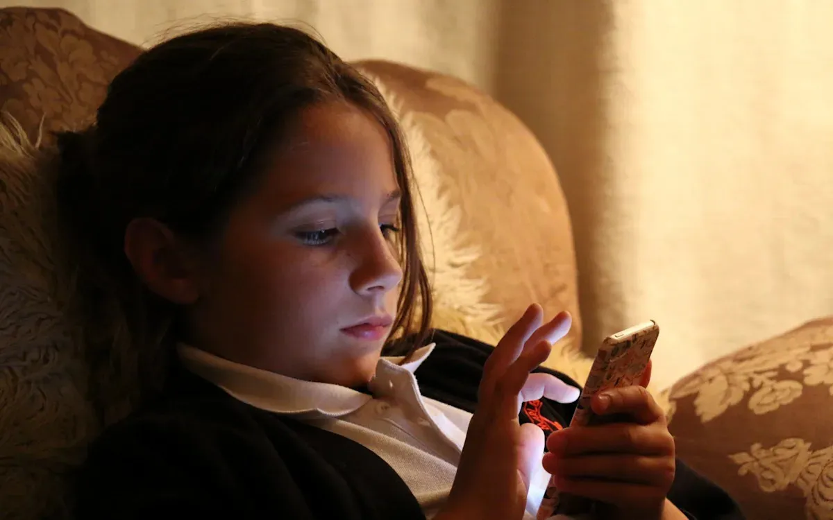 Molly vs The Machines: The Impact of Social Media on Mental Health