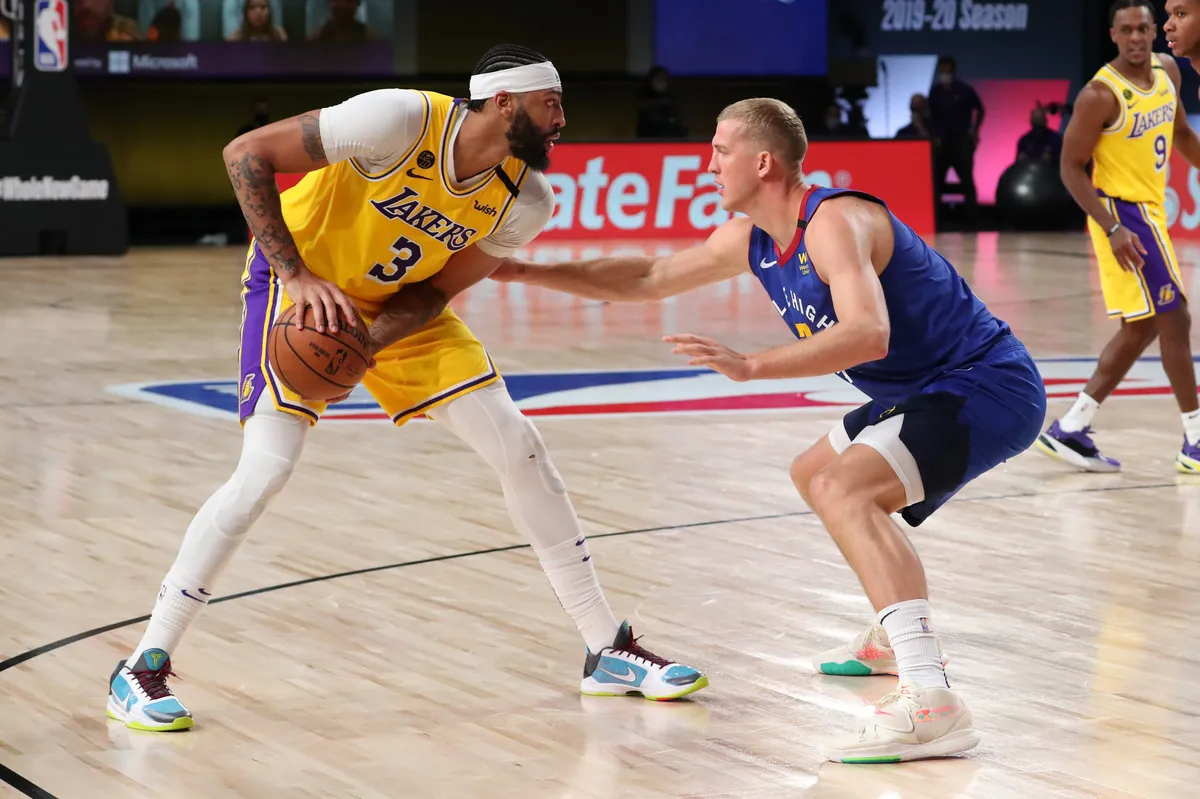 Nuggets vs lakers