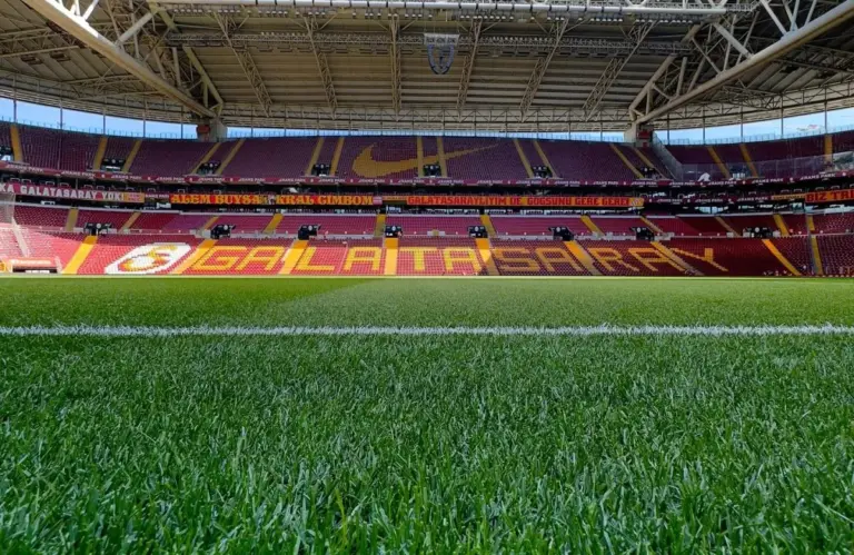 Rams park: Champions League Clash at : Liverpool Faces Galatasaray