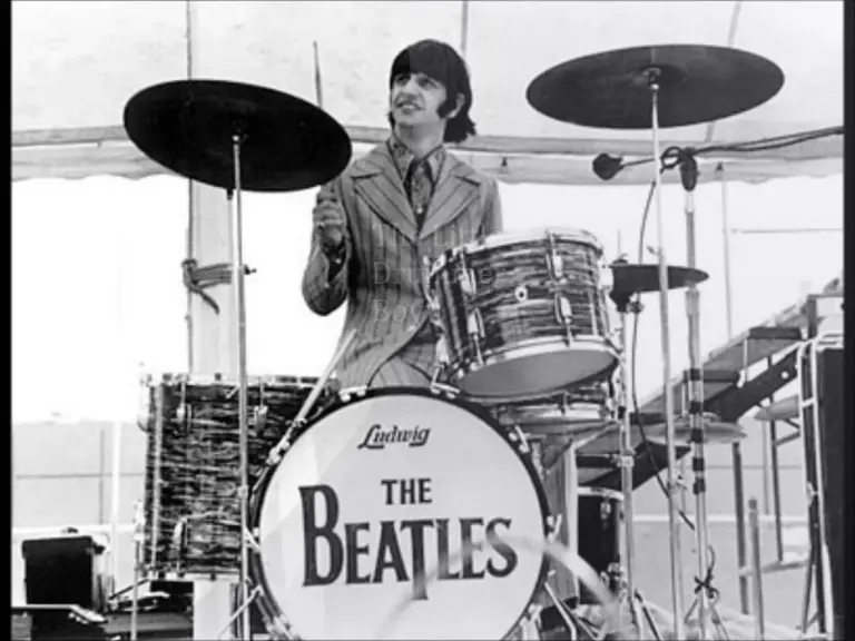 Ringo Starr Announces New Album ‘Long Long Road’