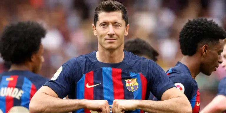 Robert Lewandowski’s Future at Barcelona: Goals, Uncertainties, and Potential Moves