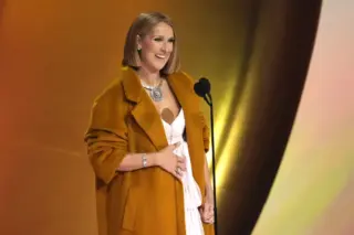 Stiff person syndrome: Paris: Céline Dion Returns to the Stage After  Battle
